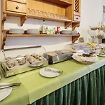 Al Larin Hotel 3*