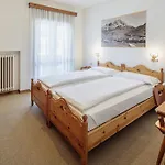 Hotel Al Larin