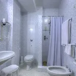 Hotel Al Larin 3*