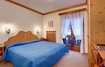 Al Larin 3* Κορτίνα Ντ' Αμπέτσο
