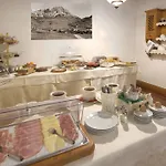 Hotel Al Larin 3*