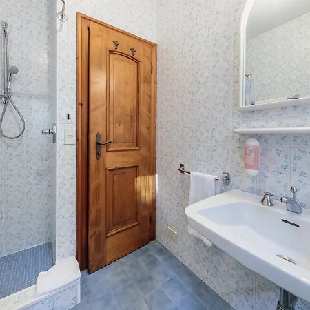Hotel Al Larin