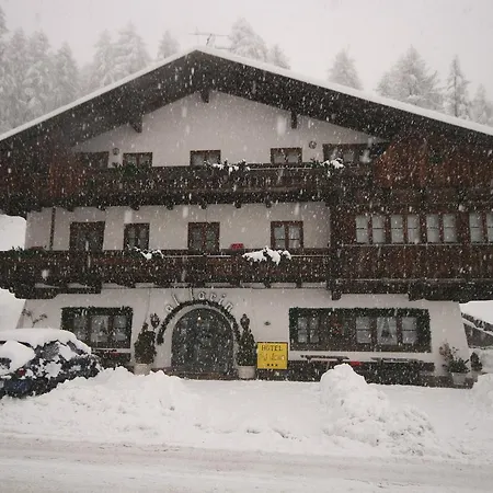 Hotell Al Larin Cortina dʼAmpezzo